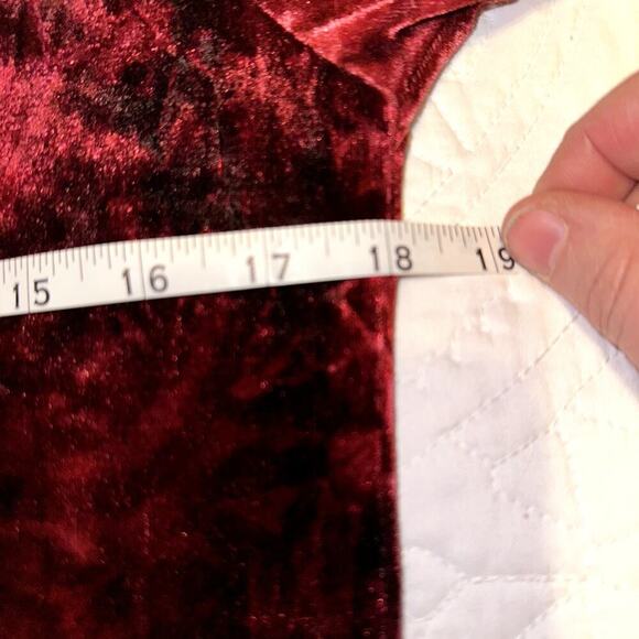 Vintage Y2K 90s Jordache Dark Red Maroon Velvet Fitted Top - Short Sleeve Shirt - Picture 5 of 6